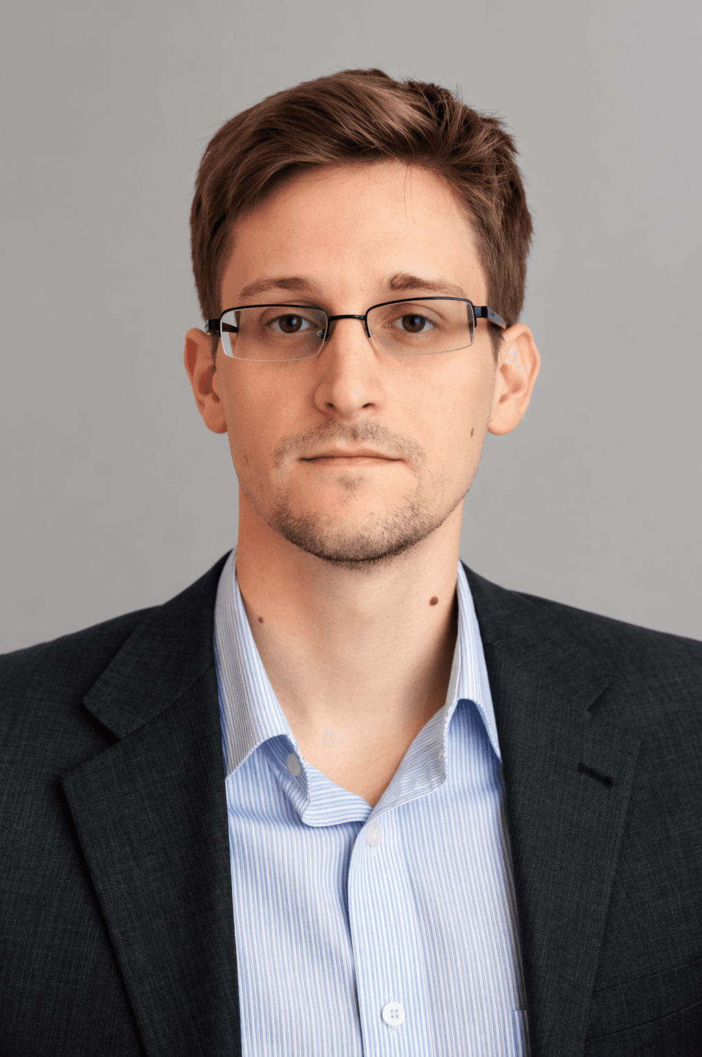 Todo es mentira: Snowden no cambió el mundo. Lo entrenó.